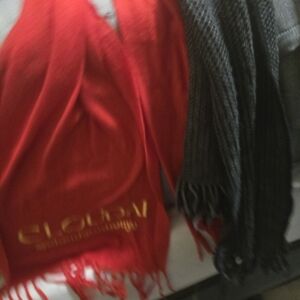 SilkLand Red and Charcoal Scarves Set